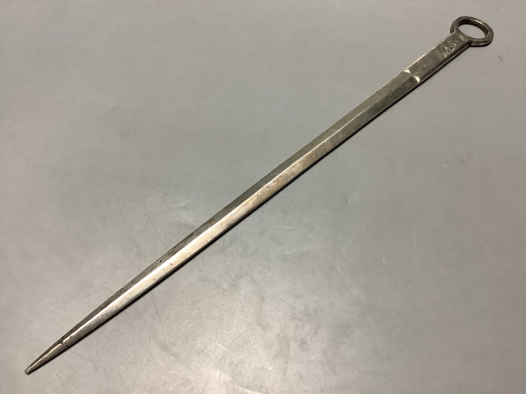 A William IV silver meat skewer, with engraved crest, Jonathan Hayne, London 1831, length 34.9 cm, 132 g.